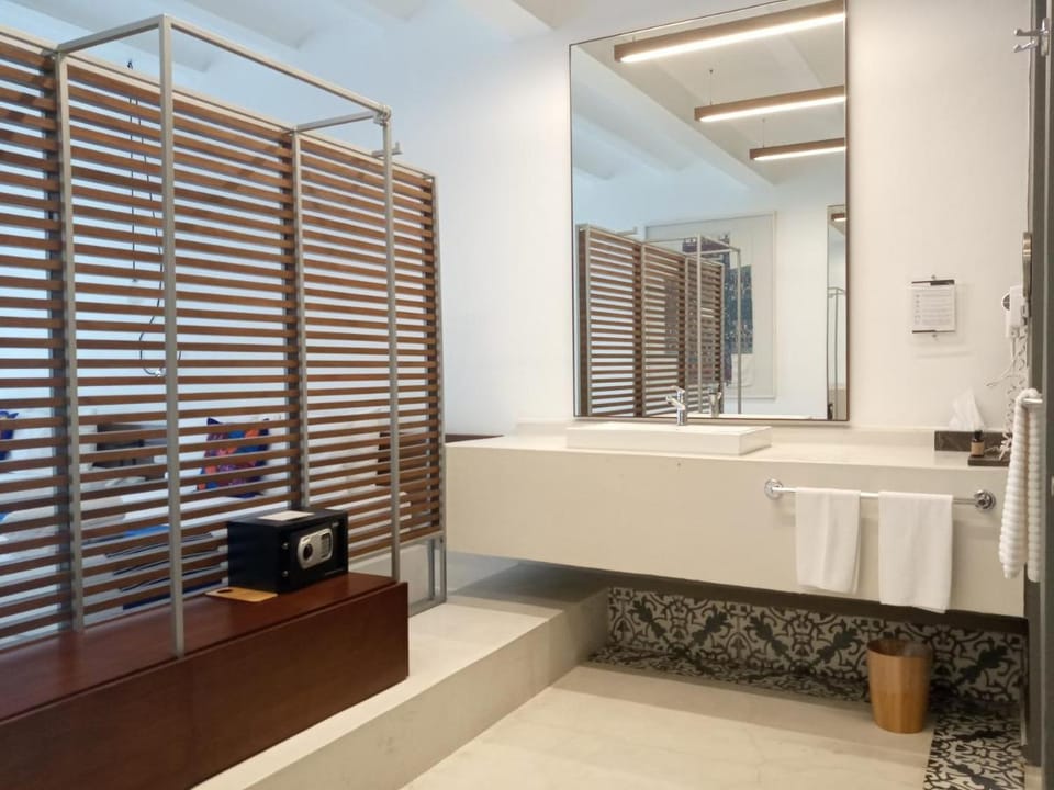 Huayacán Cuernavaca Curamoria Collection Hotel in Jiutepec