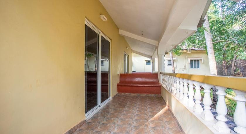 Hill Top Goa Lodge Bed and Breakfast in Goa, India