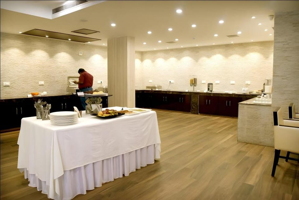 Hotel Krishna Palace , Ayodhya Hotel in Nepal