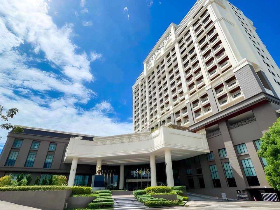 GRAND PALAZZO HOTEL PATTAYA (SHA Extra plus) Hotel in Pattaya City