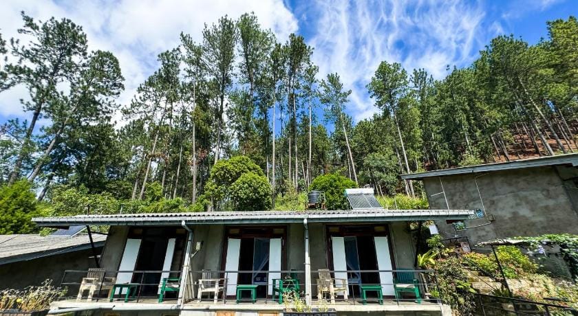 Rowinrich Cottages Bed and Breakfast in Ella