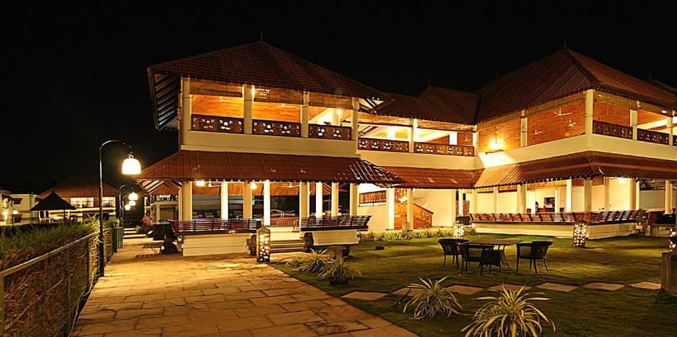 Paloma Backwater Resorts Hotel in Kerala