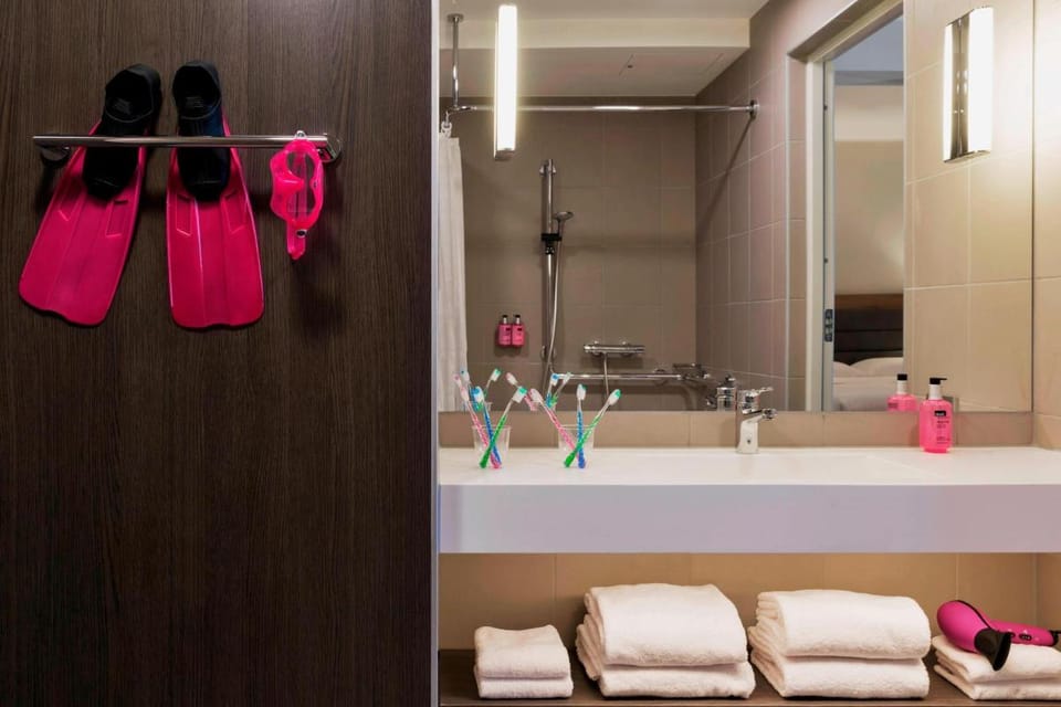 Moxy by Marriott Vienna Airport Hotel in Vienna