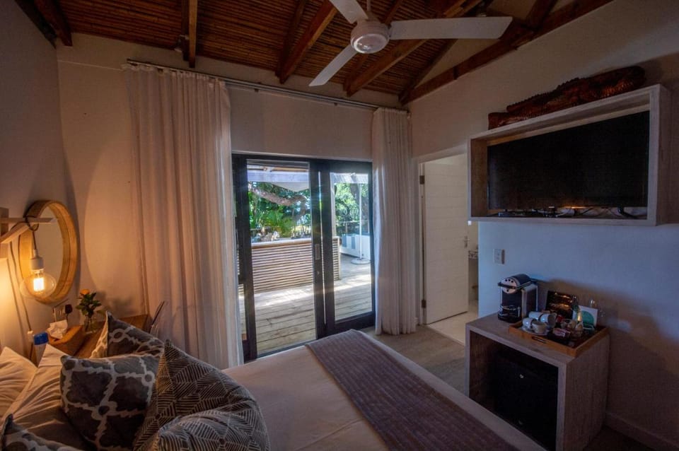 The Bungalow by Raw Africa Collection Bed and Breakfast in Plettenberg Bay