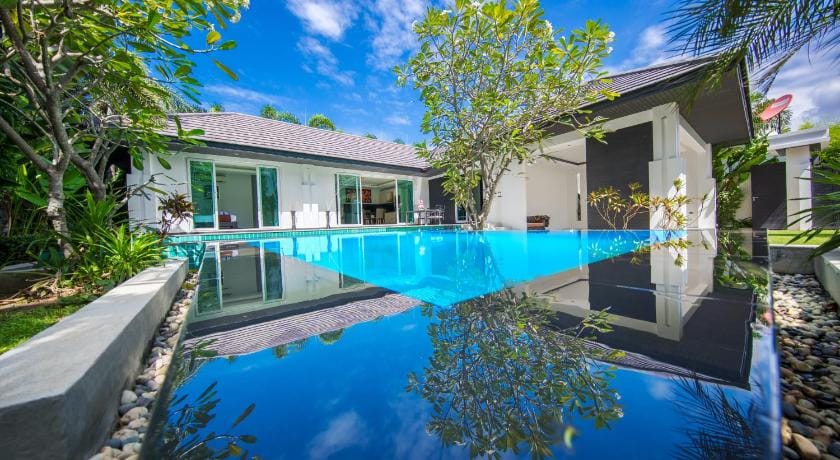 Premium Pool Villa Pattaya Hotel in Pattaya City