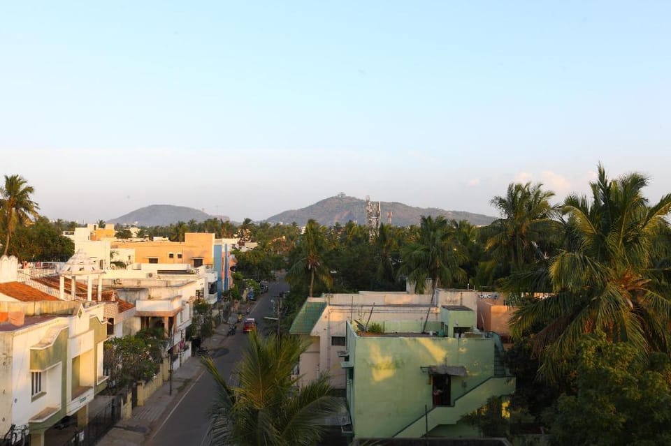 Saibala Inn - Close to Chennai Airport Hotel in Chennai