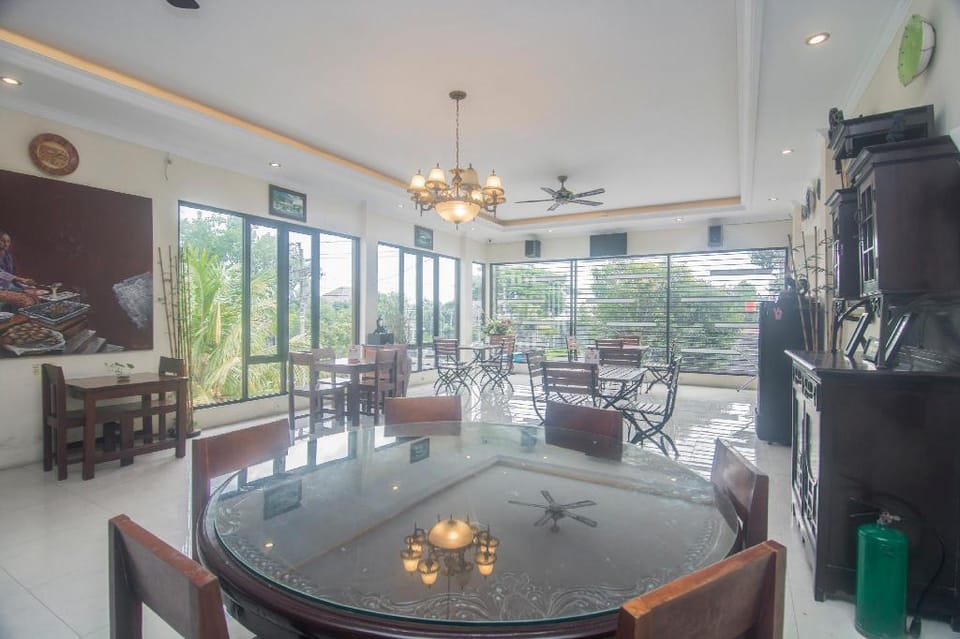 Super OYO 250 De'gadri Ndalem Hotel in Special Region of Yogyakarta