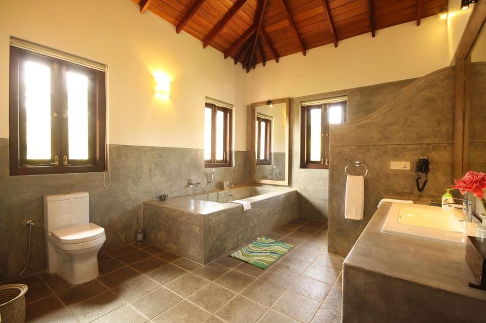 Kingfisher Bamboo Garden Hotel in Southern Province