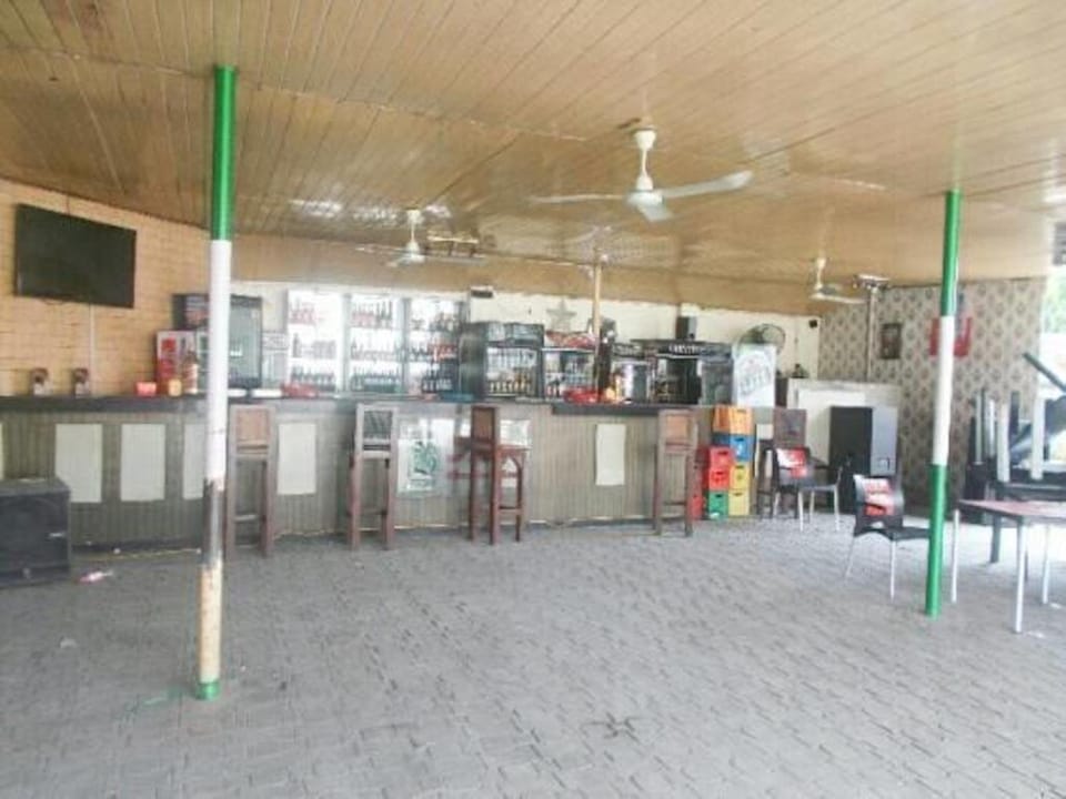 Banilux Guest House Hotel in Lagos