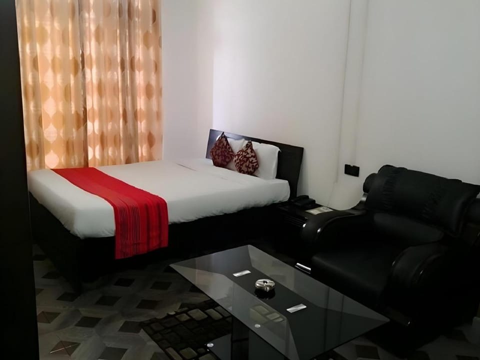 Best Holiday Home Hotel in Bangladesh