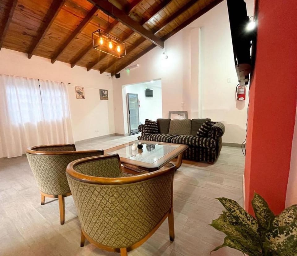 Aguila Blanca Hotel in Villa Gesell