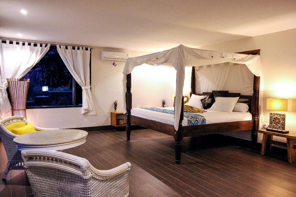 Le Mirage Villa Santai Private Luxury, chef/cafe Villa in Bali