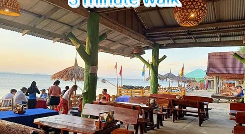 Guest House blue Andaman Hotel in Sala Dan