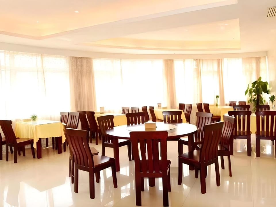 GreenTree Inn Zhangjiagang Daxin Town Pingbei Road Express Hotel Hotel in Suzhou