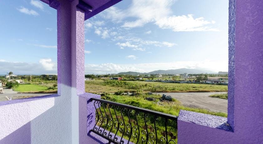 Sea Breeze B&B. Bed and Breakfast in Taiwan, Province of China