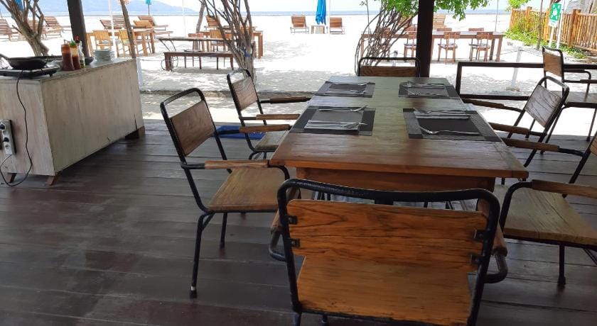 Mola2 Resort Gili Air Lombok - DHM Resort Hotel in Pemenang