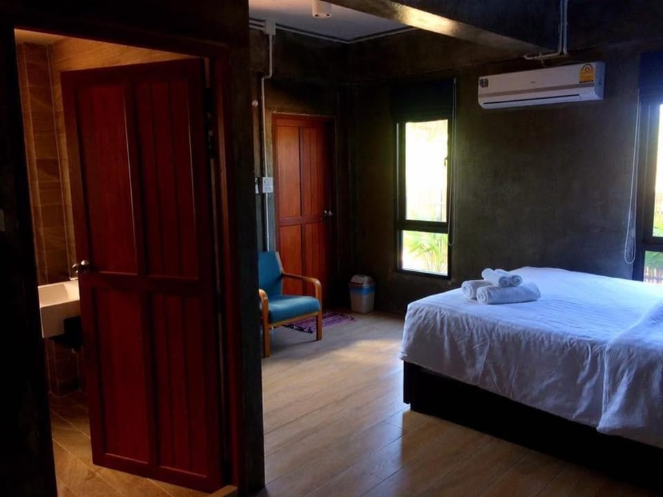 Pranwhale Pool Villa Villa in Prachuap Khiri Khan, Thailand