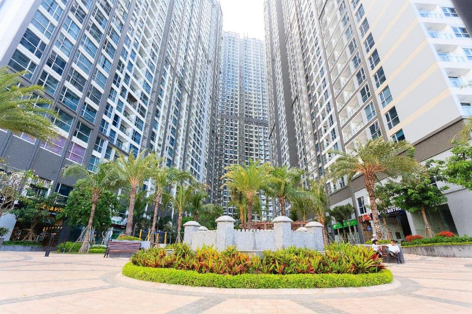 Hoasun Boutique Apartment - Vinhomes Central Park Apartment in Ho Chi Minh City