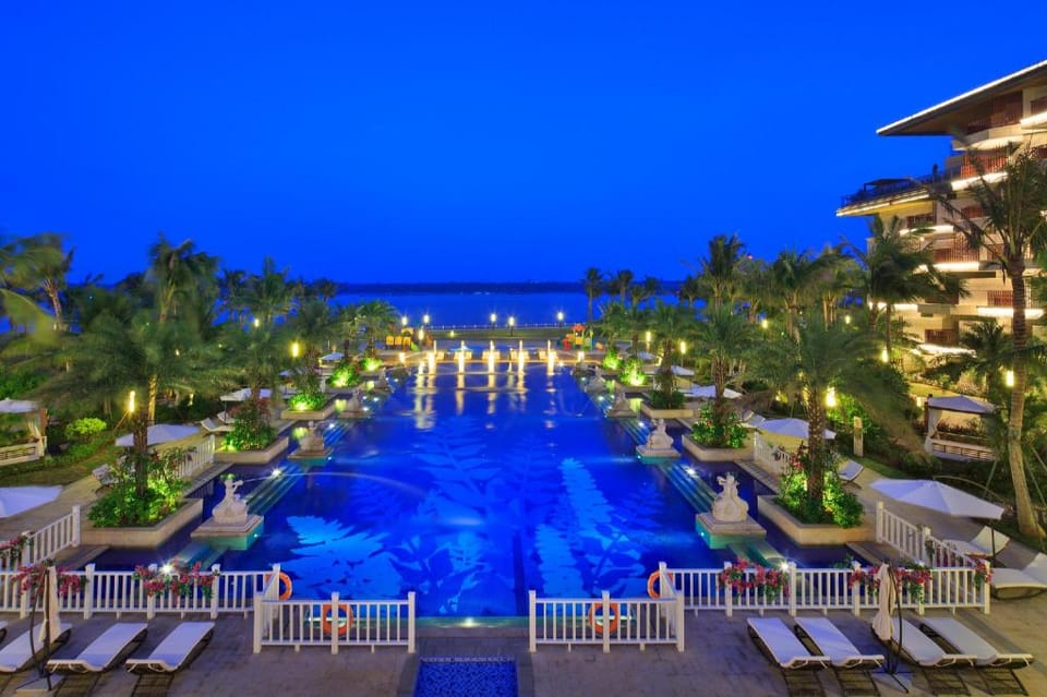 Wyndham Grand Plaza Royale Wenchang Hotel in Hainan