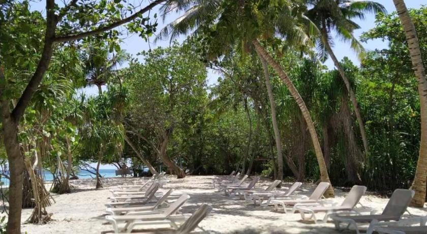 Acqua Blu Rasdhoo Bed and Breakfast in Maldives