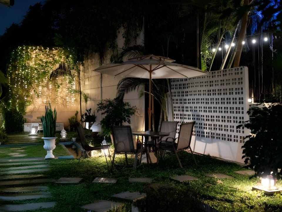 Mammoth Boutique Hotel Bed and Breakfast in Chiang Mai