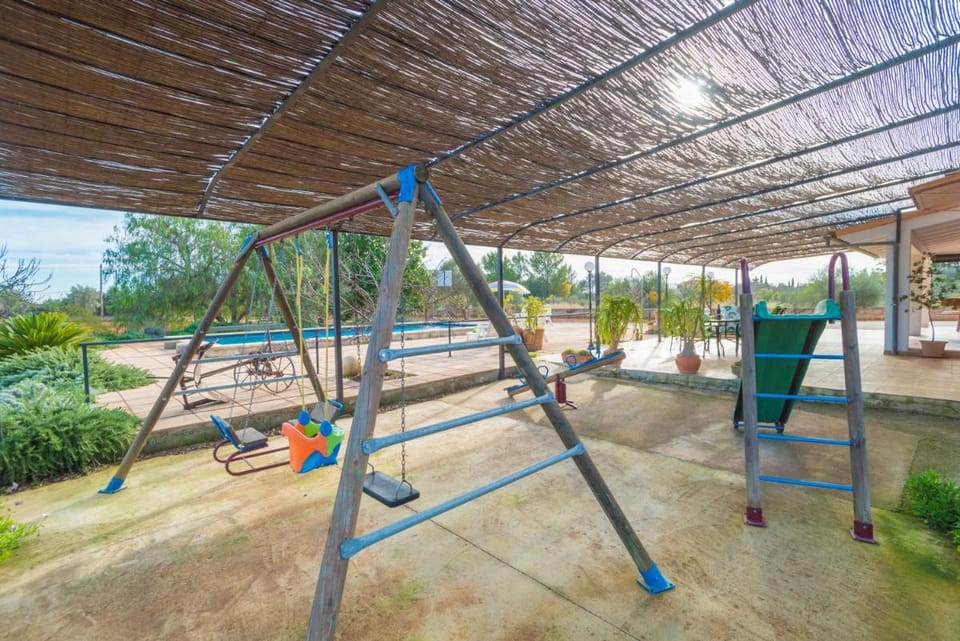 Ca'n Canastro Villa in Pla de Mallorca