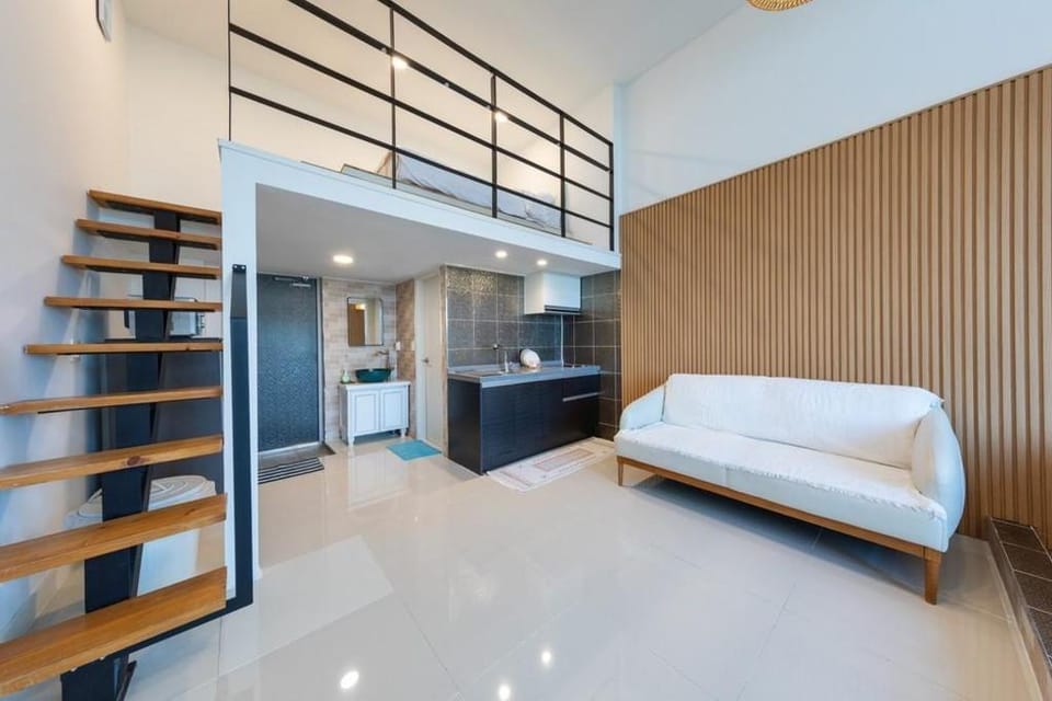 Gangneung La Cloud Pension Bed and Breakfast in South Korea