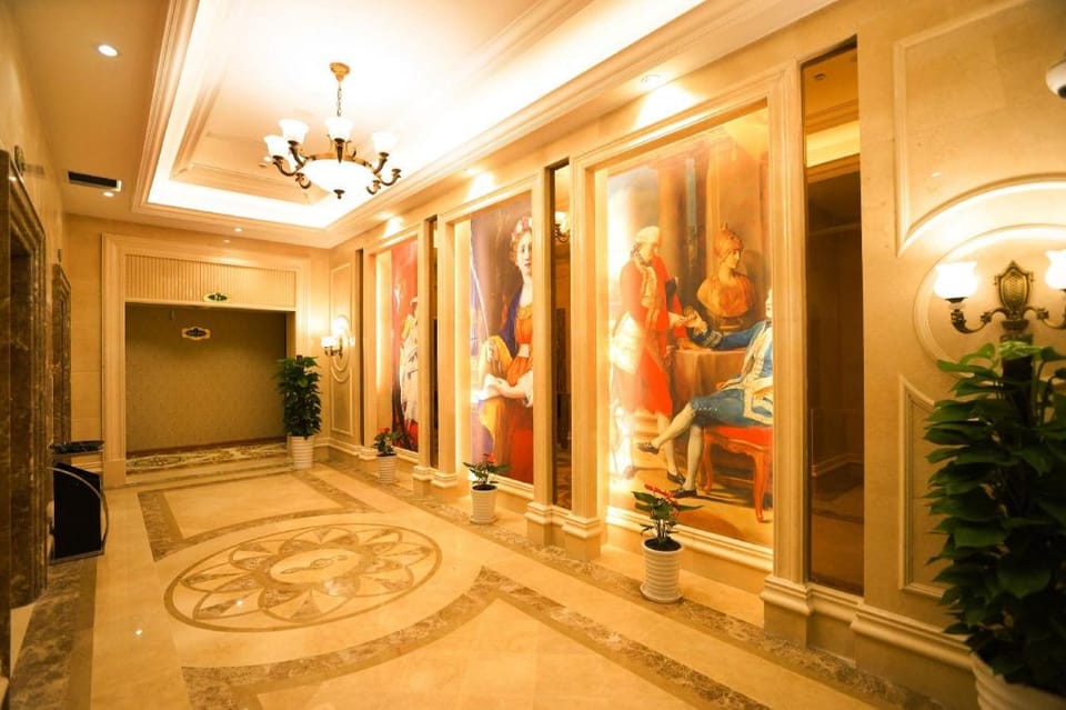 Vienna Hotel Shanghai Pudong New Exhibition Center Little Shanghai Pedestrian Street Hotel in Shanghai