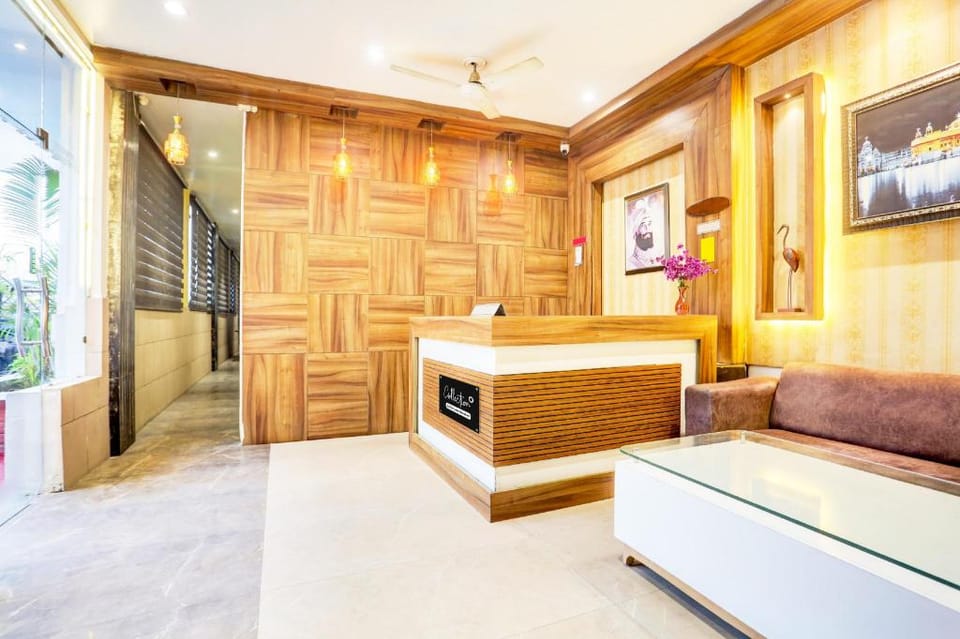 Super Collection O Amritsar Near Bus Stand Hotel in Punjab, India