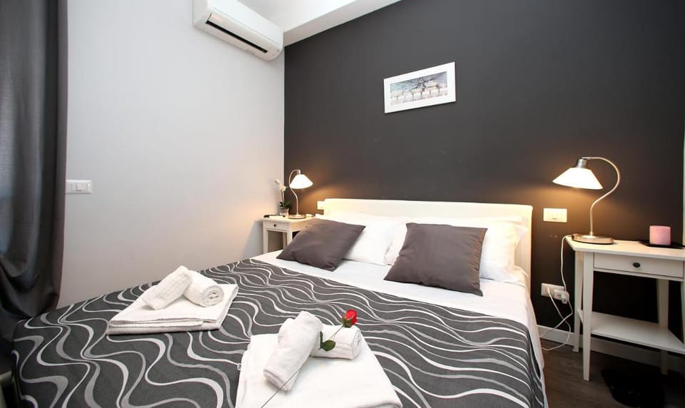 A 2 Passi Dai Musei Luxury Guest House Bed and Breakfast in Rome
