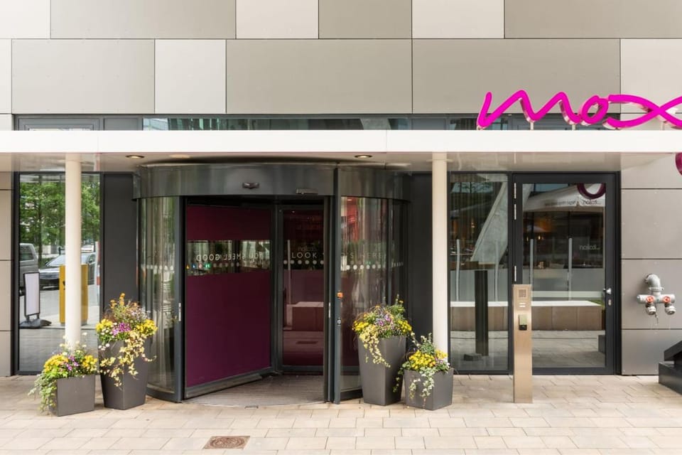 Moxy by Marriott Frankfurt Airport Hotel in Frankfurt
