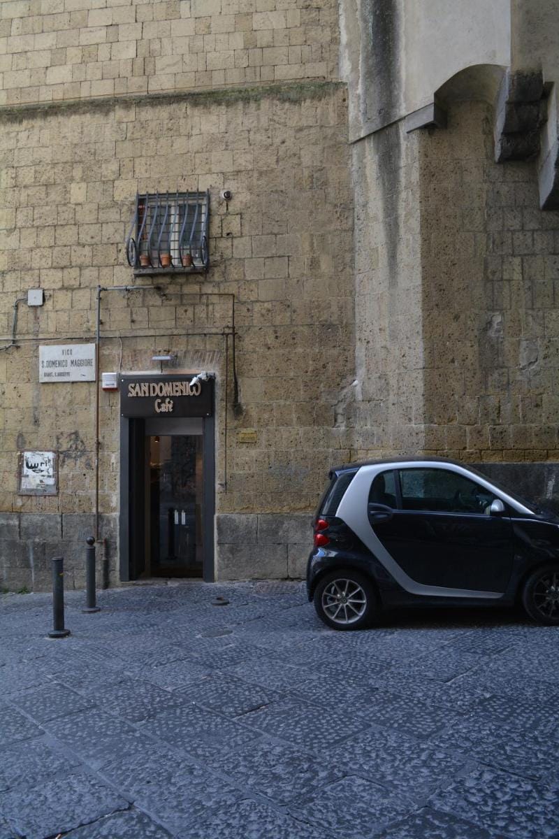 Aragonese Luxury Rooms Bed and Breakfast in Naples