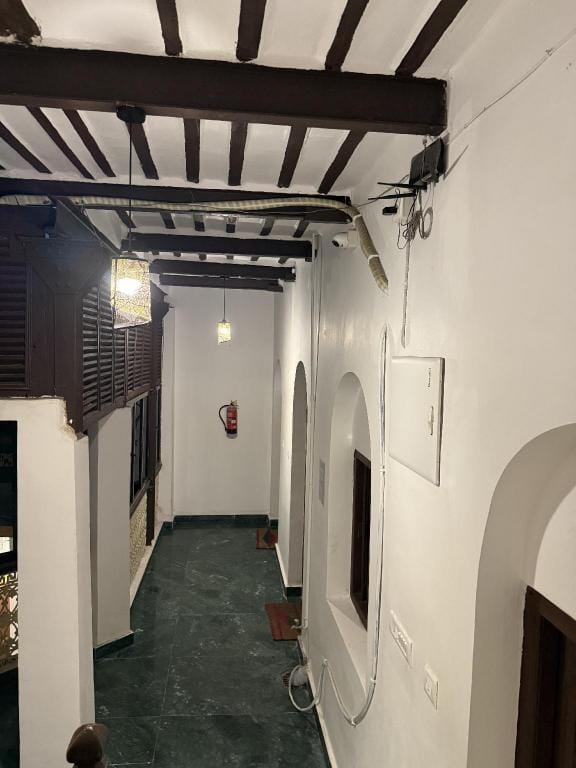 SHAW GUEST HOUSE Bed and Breakfast in Kolkata