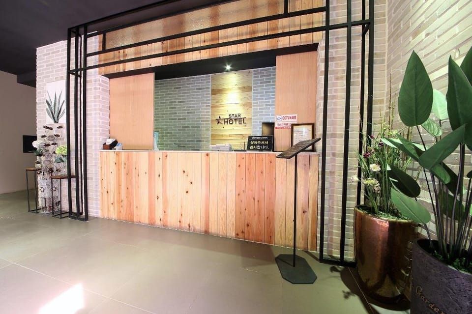 BONA Tree Hotel Hotel in Busan