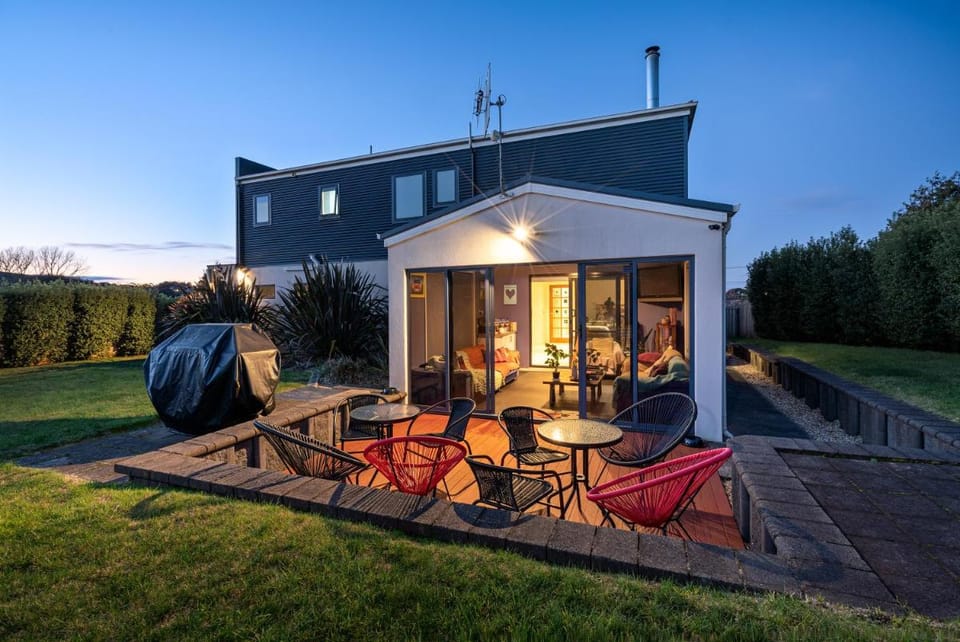 Madsen Retreat Bed and Breakfast in Penguin