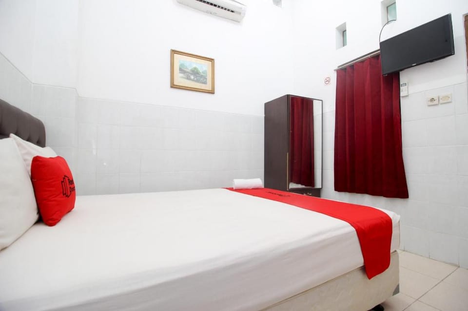 RedDoorz @ Seturan Raya Bed and Breakfast in Special Region of Yogyakarta