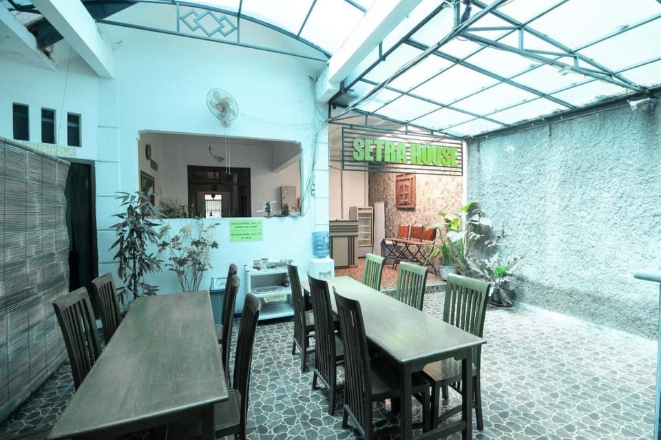 RedDoorz @ Seturan Raya Bed and Breakfast in Special Region of Yogyakarta