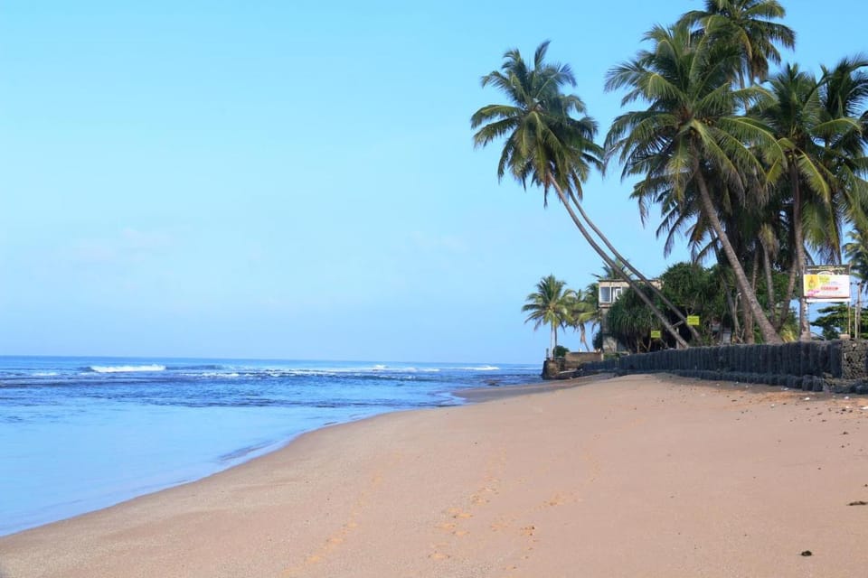 Akurala Beach Park Bed and Breakfast in Southern Province