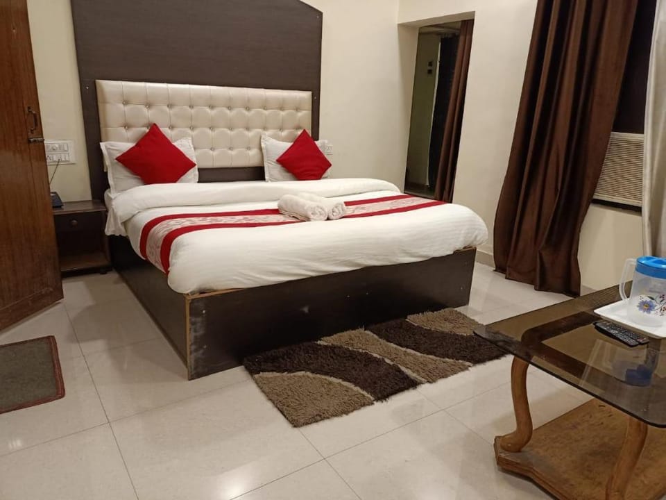 Hotel Ashok Hotel in Uttarakhand