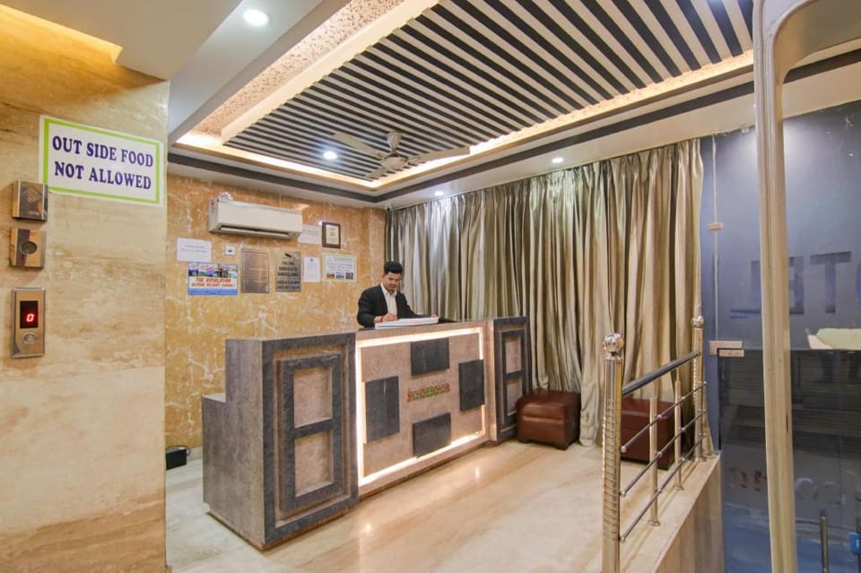 Hotel HSP Suites Hotel in New Delhi