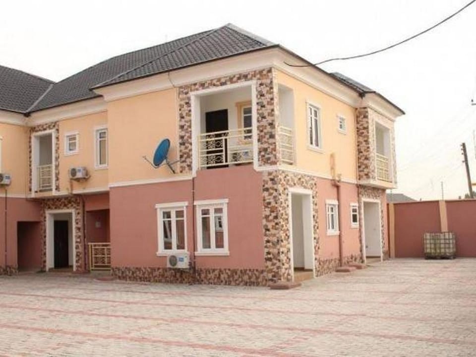 Ayoluyem Aparthotel and Suites Hotel in Nigeria