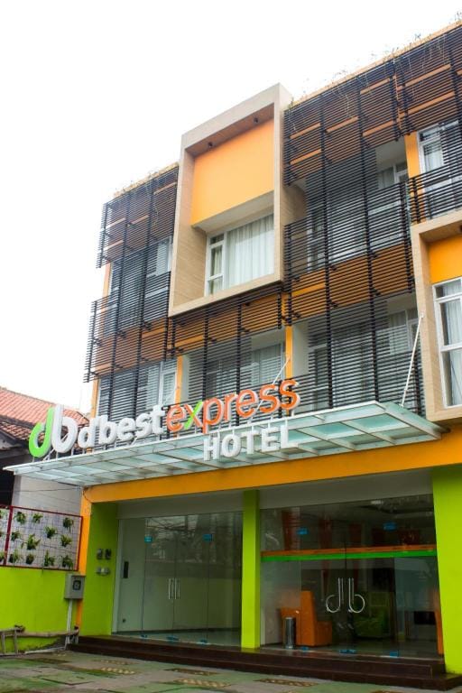 La Asiana Express (Formerly dbest express) Hotel in Bandung
