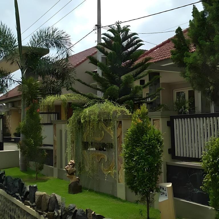 Hary's homestay Hotel in East Java
