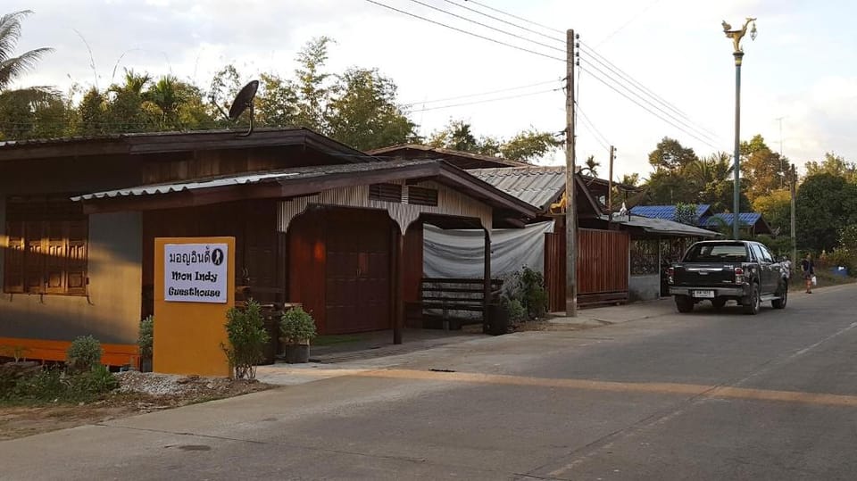 Mon Indy Guesthouse Hotel in Thailand