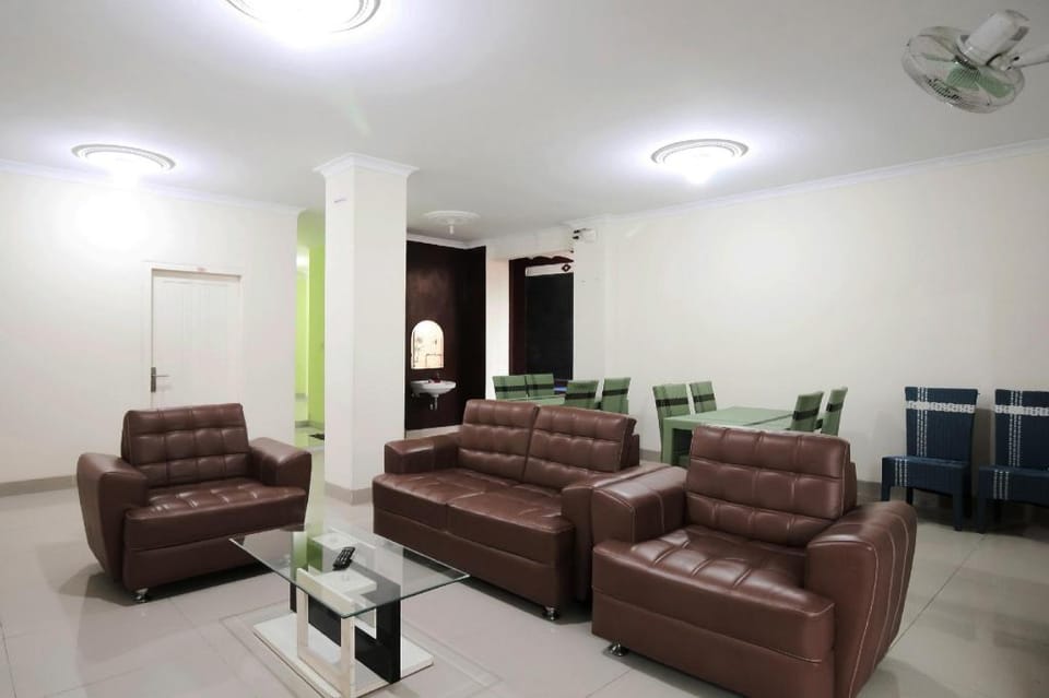 OYO 765 Wisma Andalas Asri Syariah Hotel in Indonesia