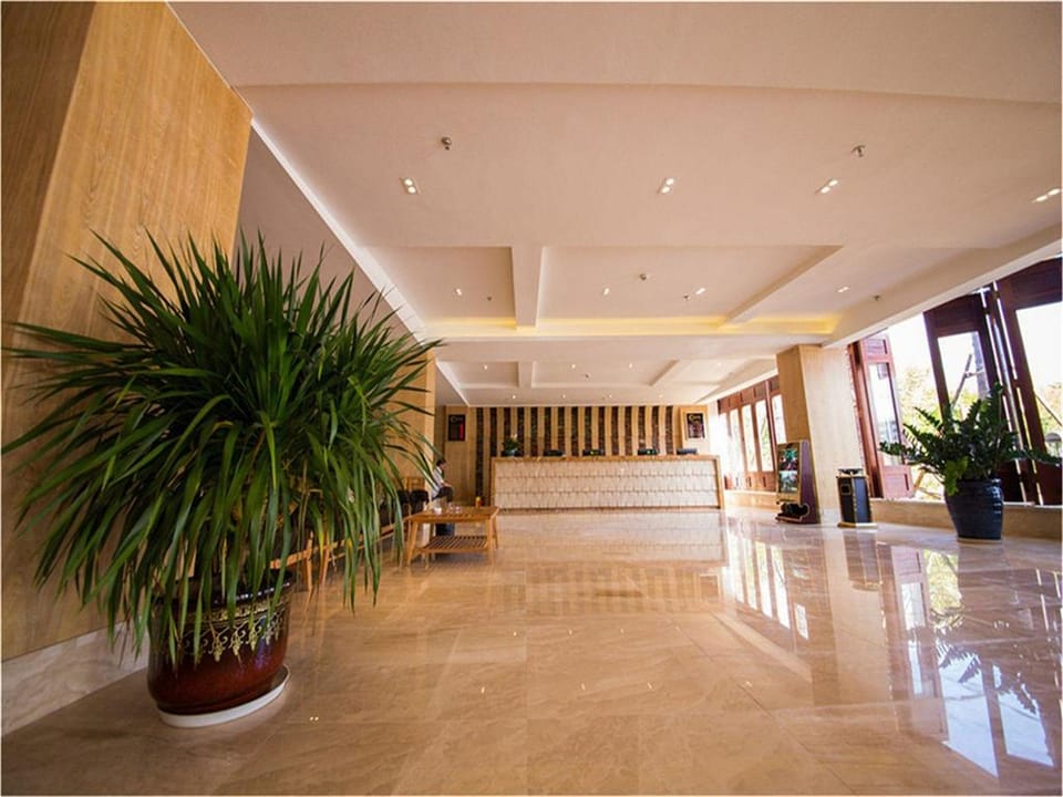 Sanya Yabulun Health Resort Hotel Apartment in Sanya