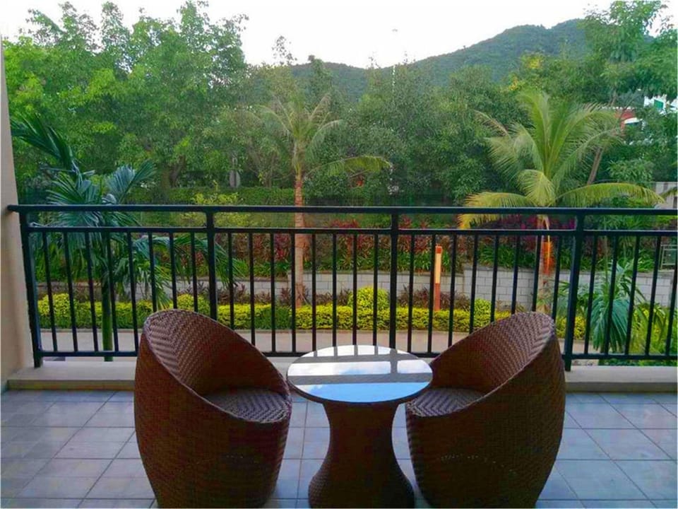 Sanya Yabulun Health Resort Hotel Apartment in Sanya