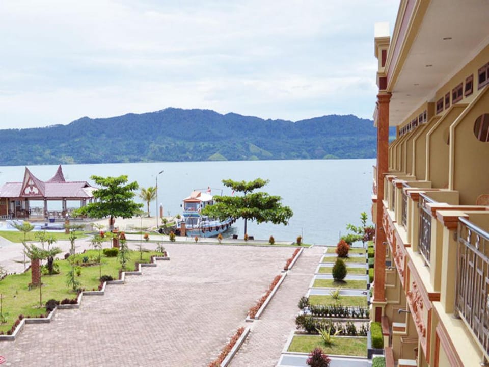 Rogate Beach Hotel Hotel in Indonesia
