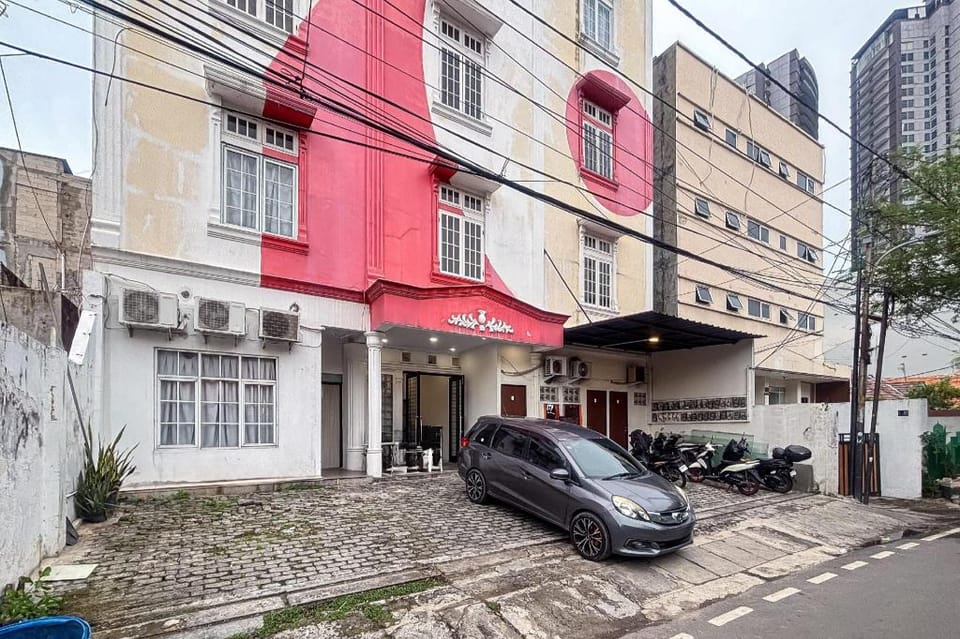 RedDoorz @ PBInn near Stasiun Juanda Hotel in Jakarta