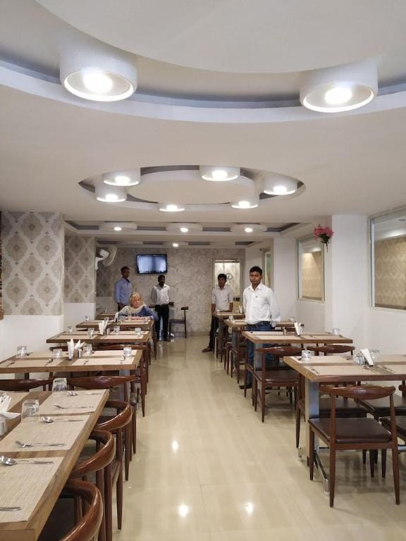 Aum Hotel Hotel in Karnataka